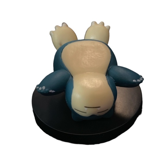Cute Small Snorlax Desk Buddy - Picture 2 of 5